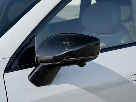 2026�� 215Max���̰�