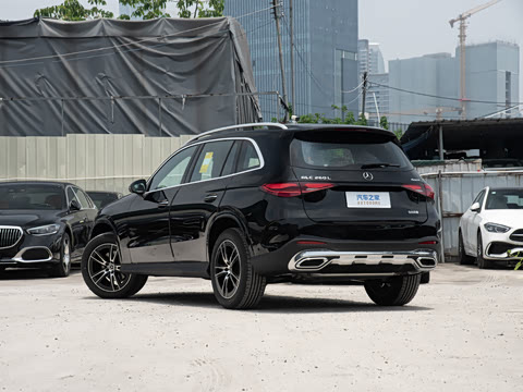 2026�� �Ŀ� GLC 260 L 4MATIC ������