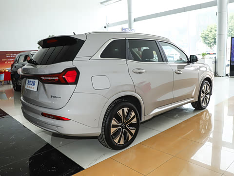 2026�� ��׼���� �������ܰ� Ultra