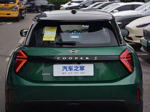 2025�� 463km COOPER SE ������