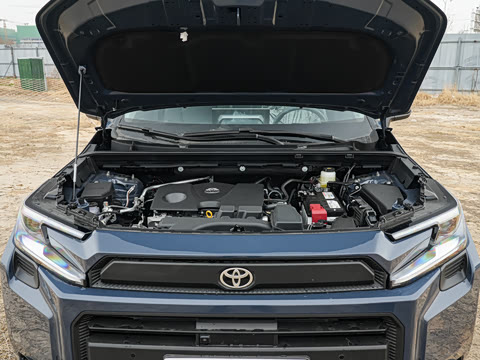 2026�� 2.0L ����������