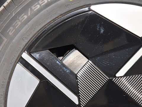 2026�� ���� 615 Max �콢��