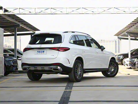 2026�� GLC 300 L 4MATIC ������ 5��