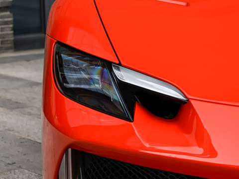 2025�� 3.0T V6 Speciale A