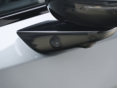 2026�� 710 Ultra�����״��