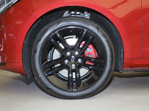 2025�� ����   Ultra ������