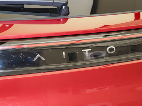 2025�� ����   Ultra ������