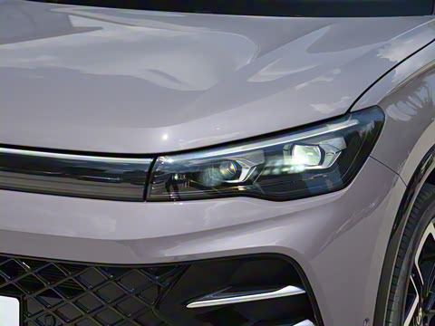 2025�� PRO 380TSI ���� R-Line �����