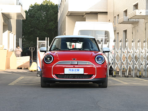 2026�� 463km COOPER SE ������