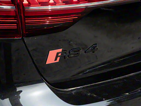 2026��  RS4 Avant �����