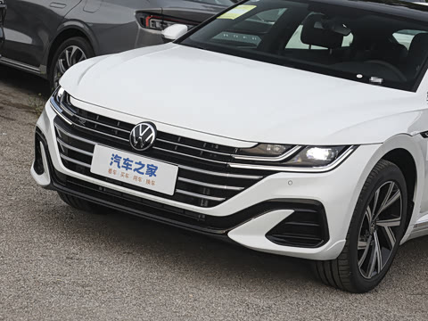 2025�� �Ŀ� 330TSI ��Ŀ ������