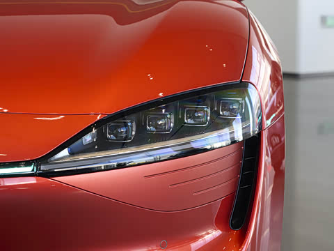 2026�� Max+ (896�߼����״