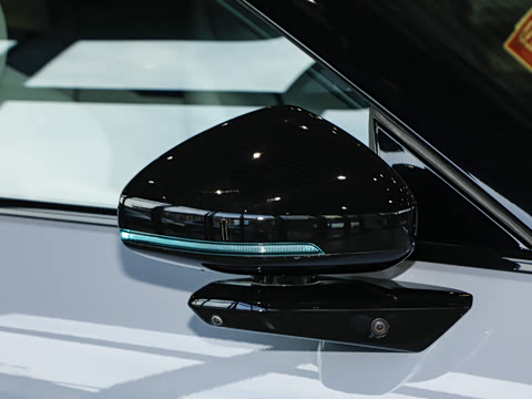 2025�� 820 �������� Ultra