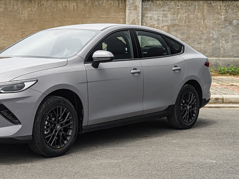 2025�� EV �Ǽݰ� 510KM��ȡ��
