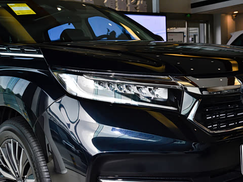 2026�� 240TURBO ����������