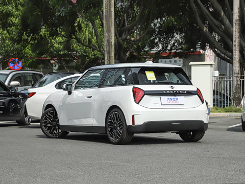 2026�� 463km COOPER SE ������