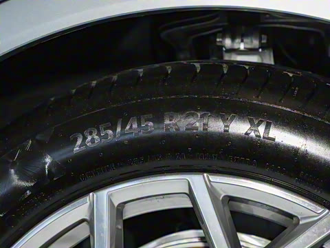 2024�� xDrive40i �����ͺ�����װ