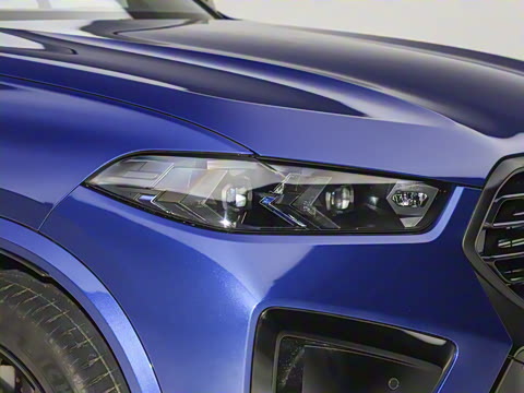 2024�� X5 M ������