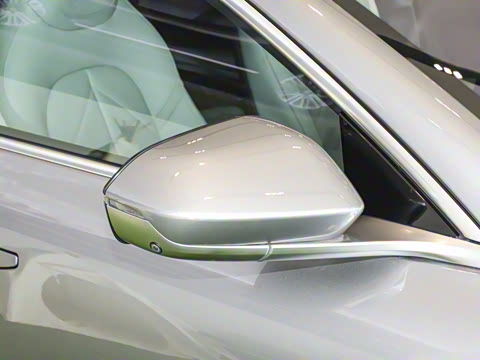 2025�� 100kWh Touring