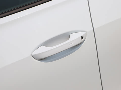 2026�� ̽��L 330TSI ������Ӣ
