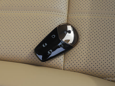 2027�� PHEV �ھ���