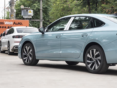 2026�� Pro 300TSI �ǿ���ҫ��