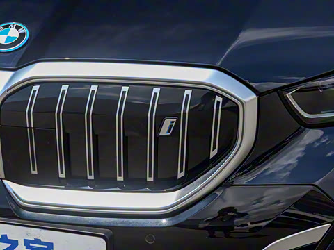 2026�� eDrive 35L M�˶���װ