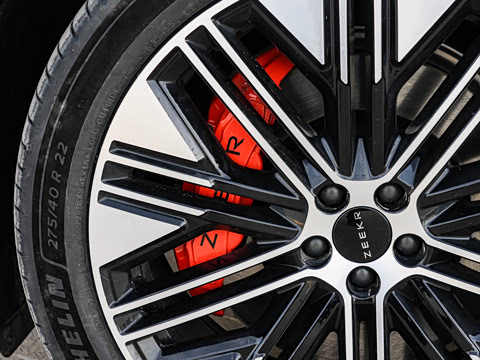 2026�� Ultra+�� 70kWh