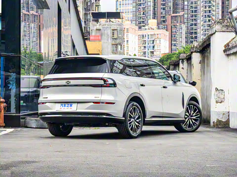 2025�� 215�����콢��