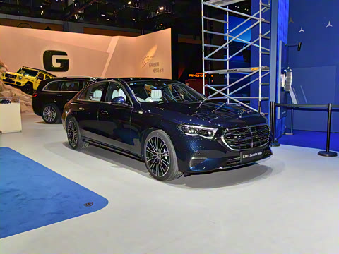 2026�� E 300 L ������