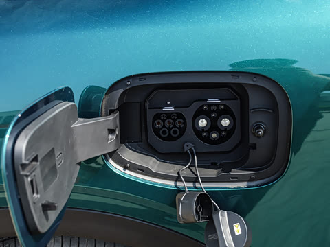 2026�� Pro 403km ������