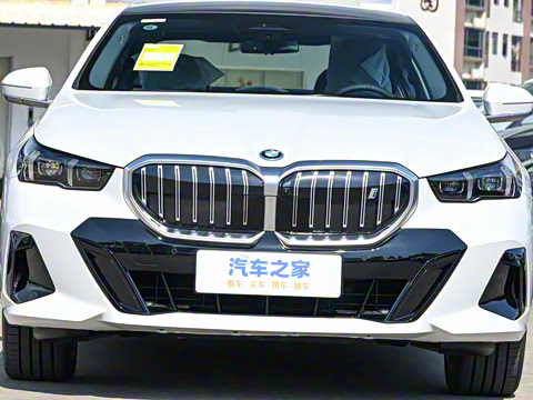 2026�� eDrive 40L M�˶���װ