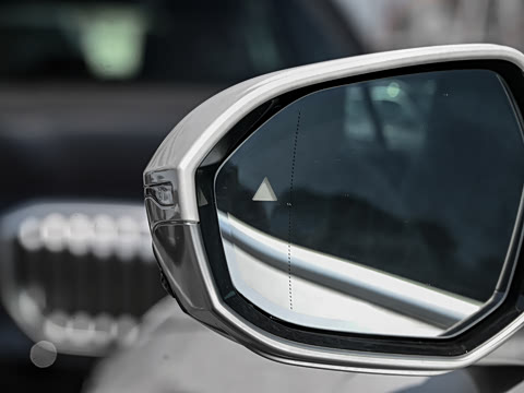 2026�� eDrive 40L M�˶���װ