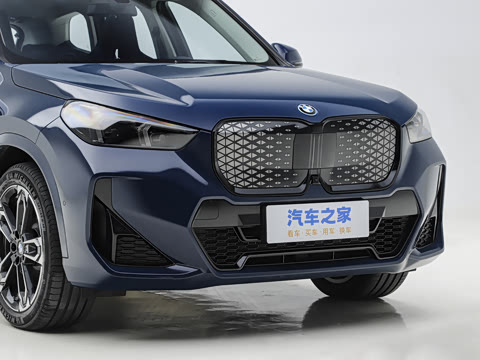 2026�� xDrive30L M�˶���ҹ��װ