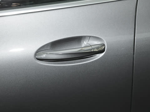 2025�� �Ŀ� GLA 220