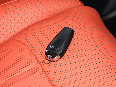 2025�� DM 215KM�����״��콢��