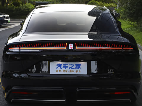 2025�� PHEV �����콢��