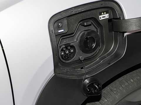 2025�� ����SMART�� 64.2kWh