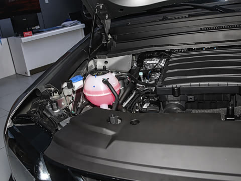 2026�� 2.0TD XWD ����