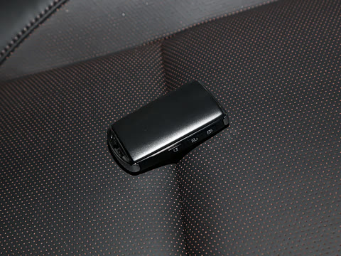 2025�� 2.0L �Զ������