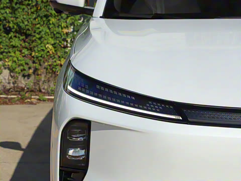 2025�� 185KM�����