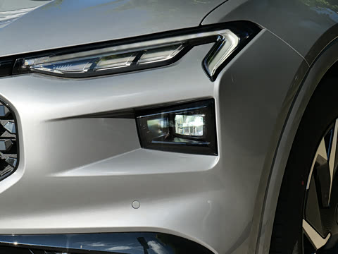 2026�� 2.0T EcoBoost  E �춯  �˶��� ST-Line