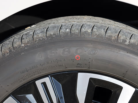 2025�� 1.5T CVT ��Ӣ��