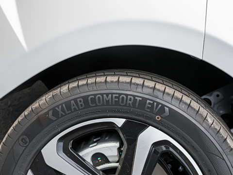2026�� 705km MAX����������