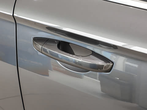 2027�� ���� 1.5L CVT������