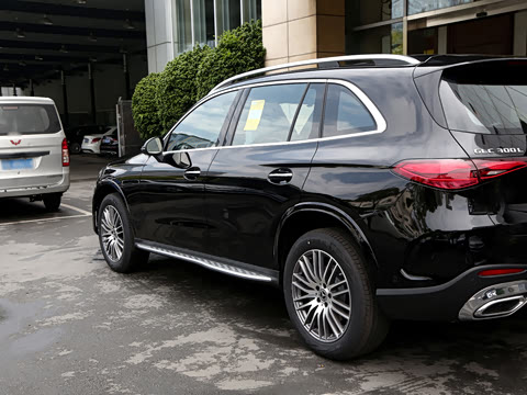 2026�� �Ŀ� GLC 300 L 4MATIC ������ 5��