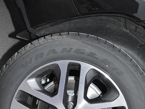 2026�� 110 3.0T P400 �����ر��