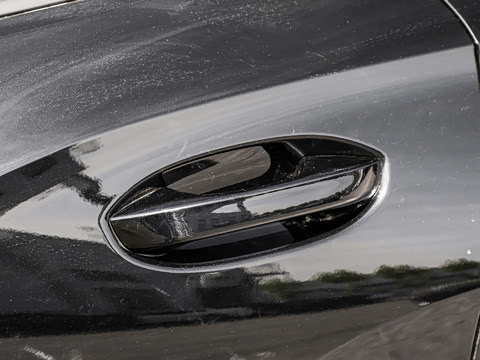 2026�� �Ŀ� ̽��L 300TSI ������Ӣ