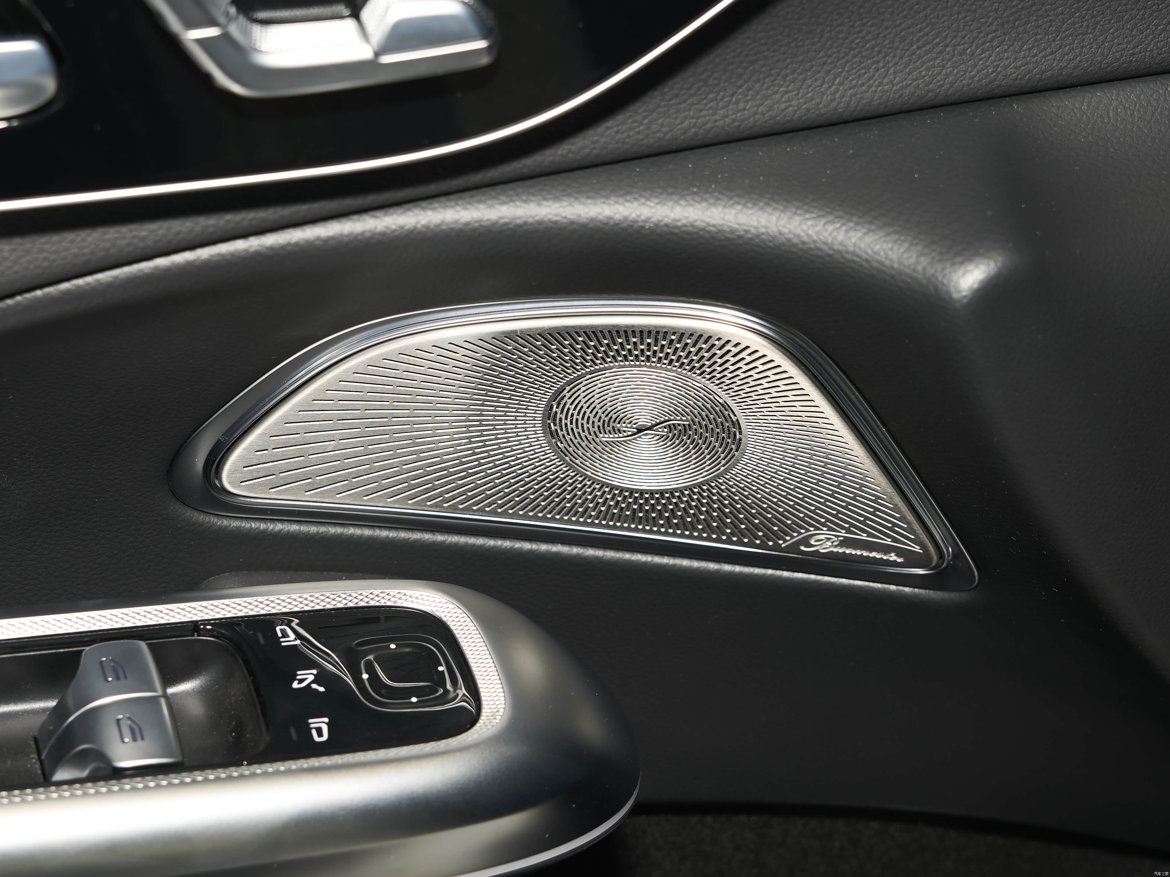Mercedes-Benz E, миниатюра 28