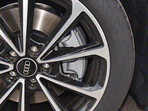 2026�� 2.0T �˶���